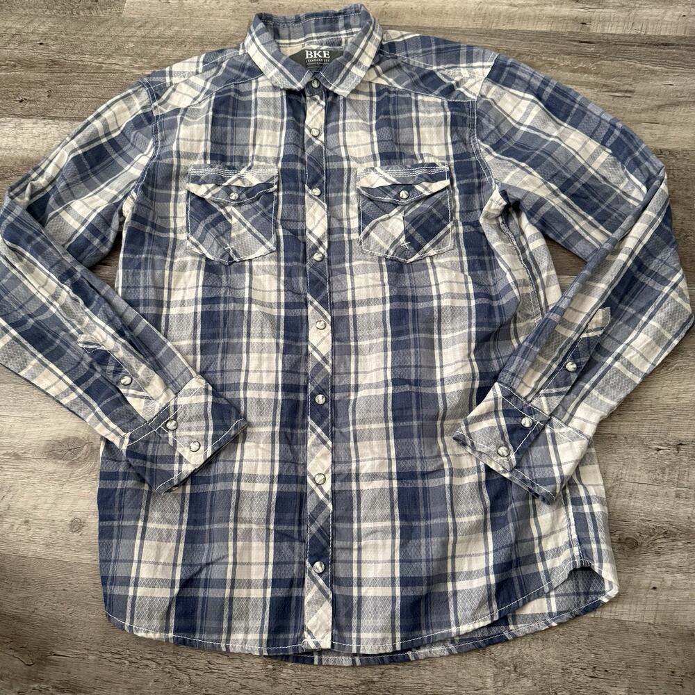 BKE Pearl Snap Shirt Mens Size Large Long Sleeve Standard Fit Blue Plaid